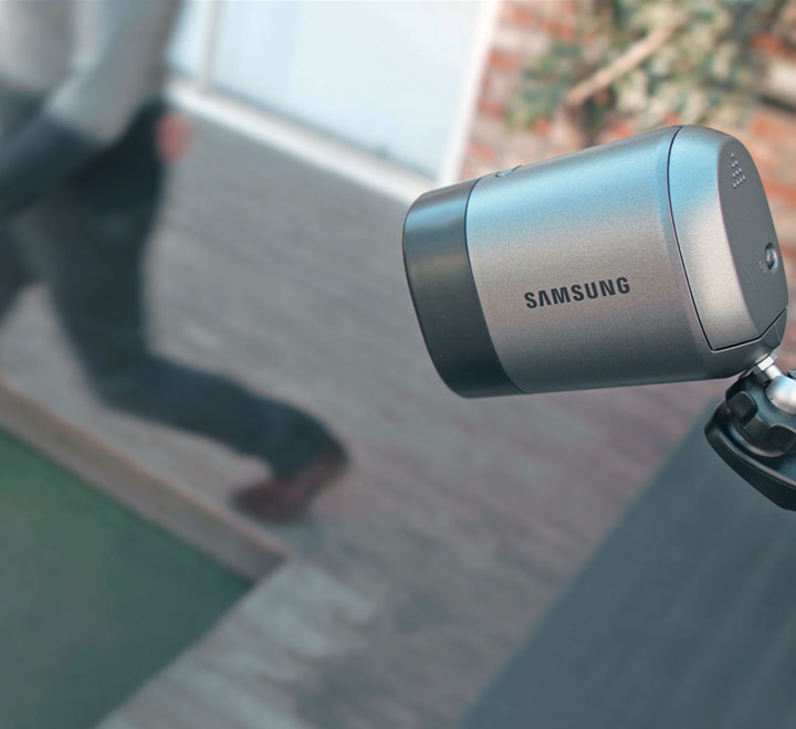Motion detection and built-in mic Motion detection and built-in mic